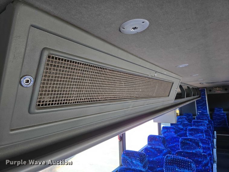 image for item EU3602 2005 Van Hool C2045 coach bus