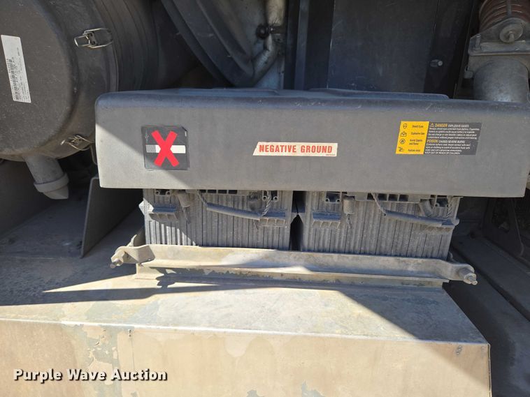 image for item EU3602 2005 Van Hool C2045 coach bus