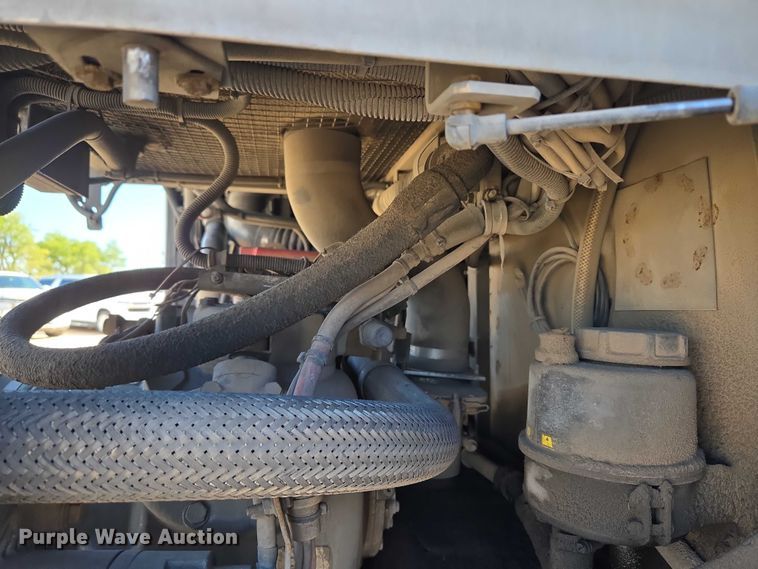 image for item EU3602 2005 Van Hool C2045 coach bus