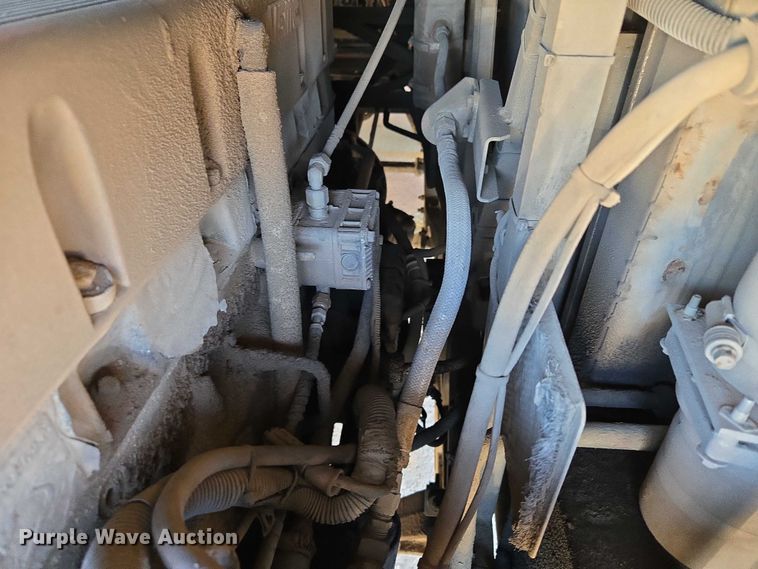 image for item EU3602 2005 Van Hool C2045 coach bus