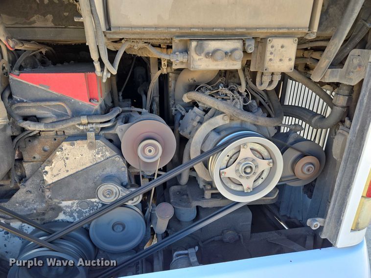 image for item EU3602 2005 Van Hool C2045 coach bus