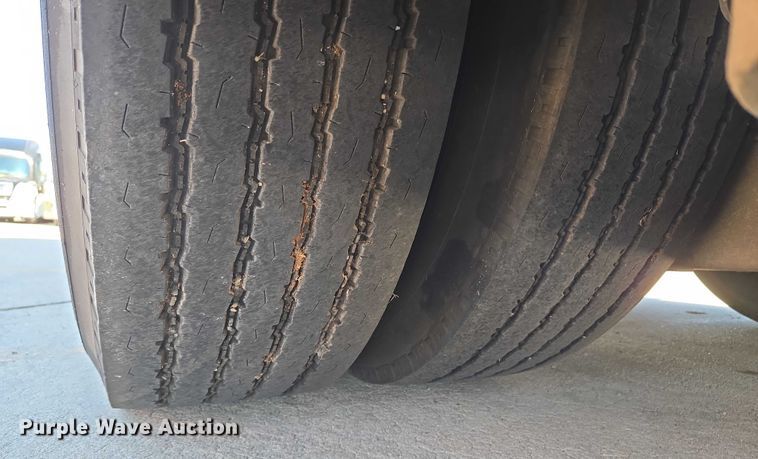 image for item EU3602 2005 Van Hool C2045 coach bus