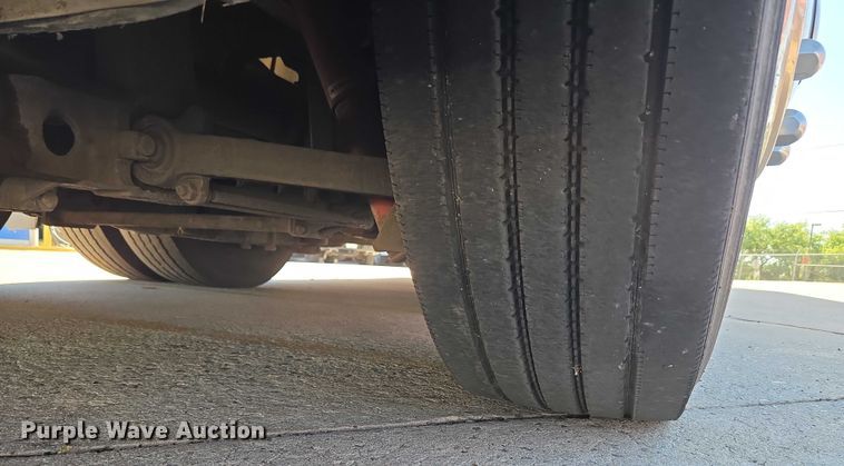 image for item EU3602 2005 Van Hool C2045 coach bus