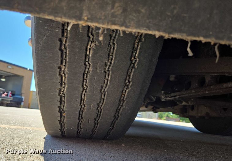 image for item EU3602 2005 Van Hool C2045 coach bus