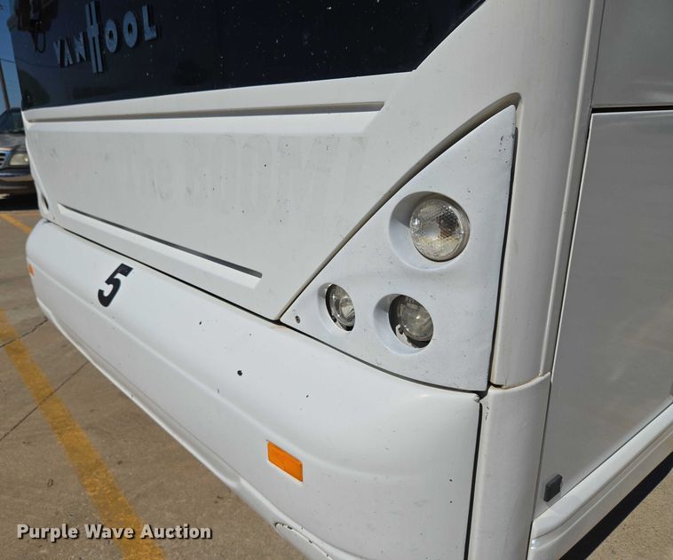 image for item EU3603 2005 Van Hool C2045 coach bus