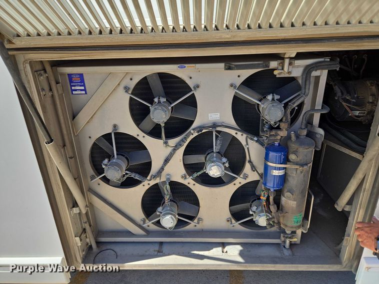 image for item EU3603 2005 Van Hool C2045 coach bus