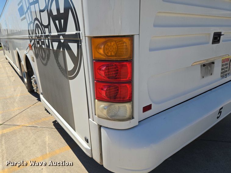 image for item EU3603 2005 Van Hool C2045 coach bus