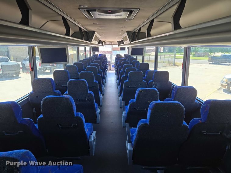 image for item EU3603 2005 Van Hool C2045 coach bus