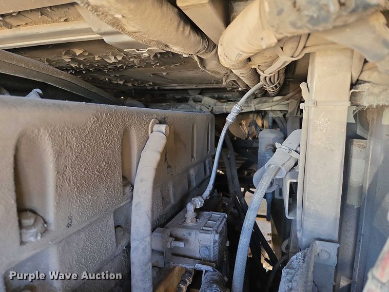 image for item EU3603 2005 Van Hool C2045 coach bus