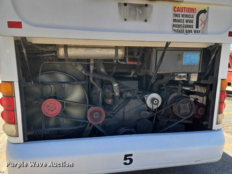 image for item EU3603 2005 Van Hool C2045 coach bus