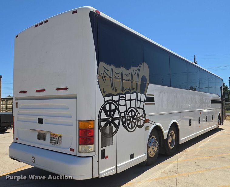 image for item EU3604 2005 Van Hool C2045 coach bus