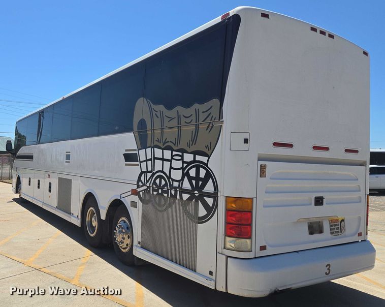 image for item EU3604 2005 Van Hool C2045 coach bus