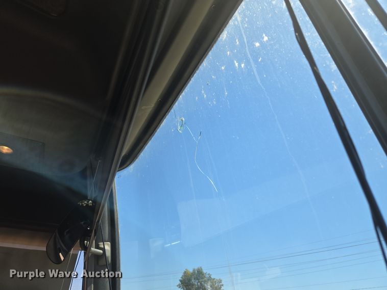 image for item EU3604 2005 Van Hool C2045 coach bus