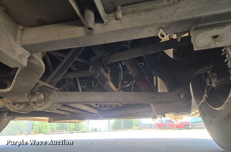 image for item EU3604 2005 Van Hool C2045 coach bus