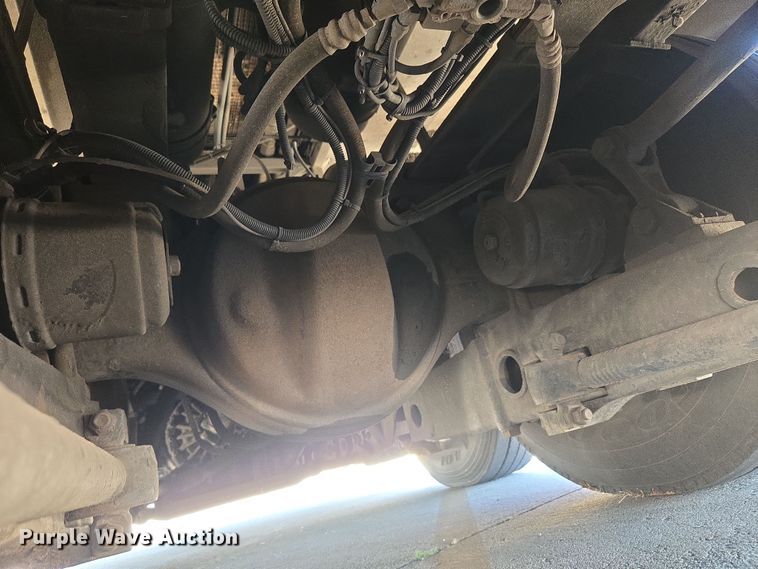 image for item EU3604 2005 Van Hool C2045 coach bus