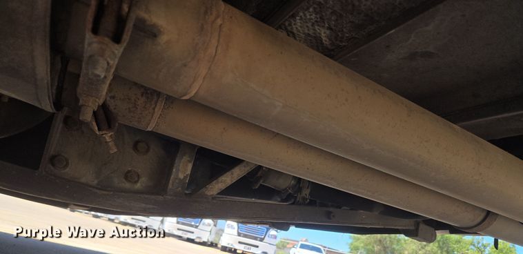 image for item EU3604 2005 Van Hool C2045 coach bus