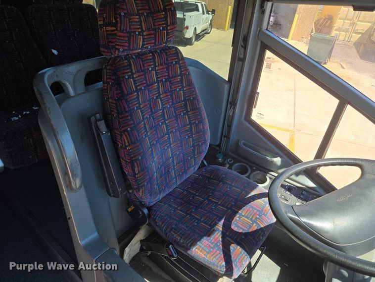 image for item EU3604 2005 Van Hool C2045 coach bus