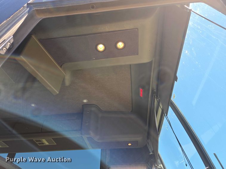 image for item EU3604 2005 Van Hool C2045 coach bus