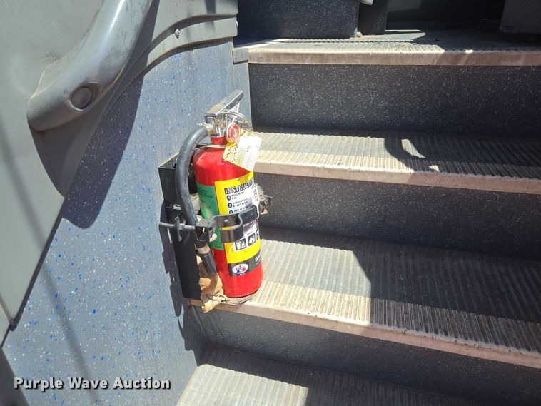 image for item EU3604 2005 Van Hool C2045 coach bus