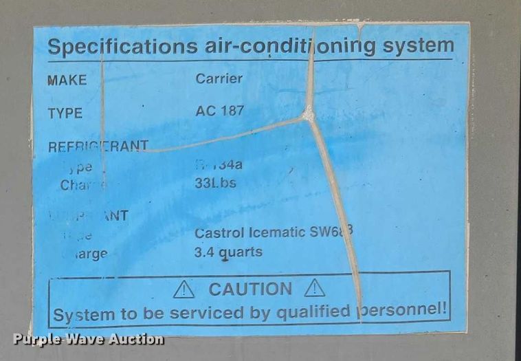 image for item EU3604 2005 Van Hool C2045 coach bus