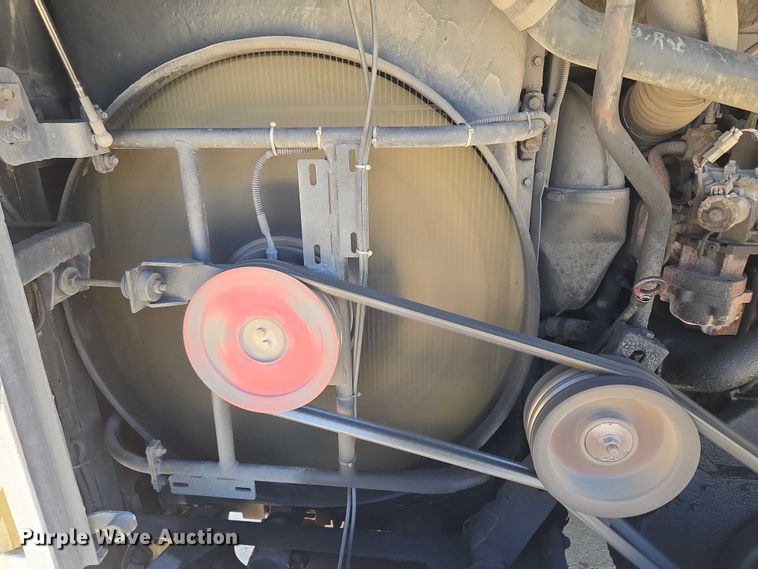 image for item EU3604 2005 Van Hool C2045 coach bus