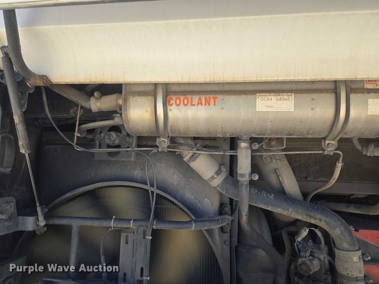 image for item EU3604 2005 Van Hool C2045 coach bus