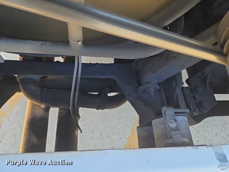 image for item EU3604 2005 Van Hool C2045 coach bus