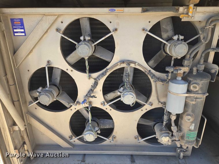 image for item EU3604 2005 Van Hool C2045 coach bus