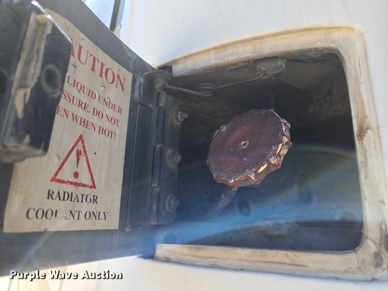 image for item EU3604 2005 Van Hool C2045 coach bus