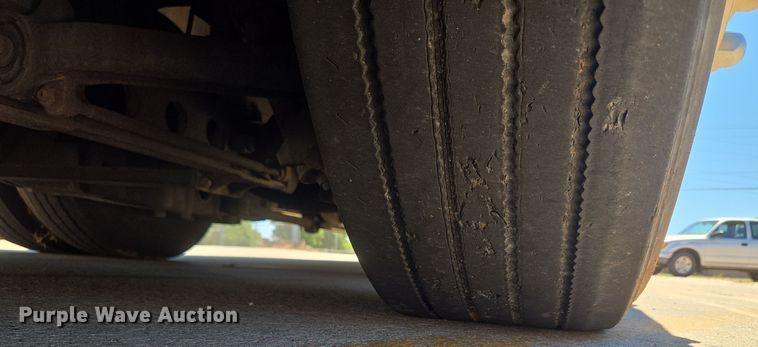 image for item EU3604 2005 Van Hool C2045 coach bus