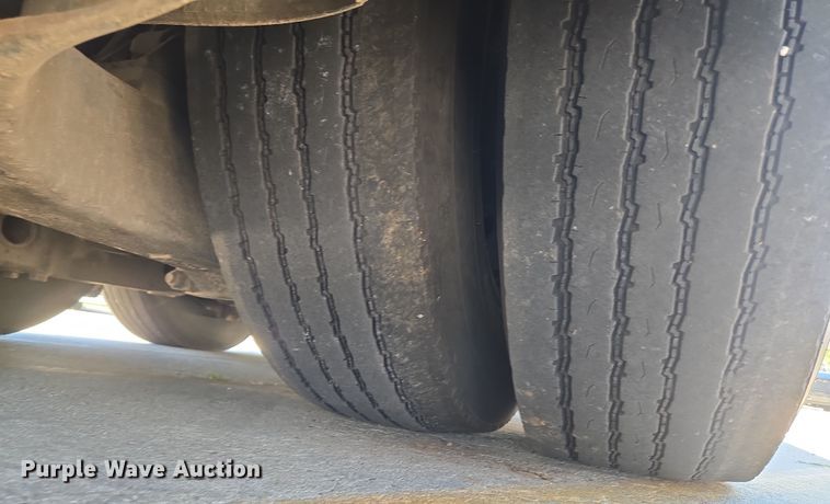 image for item EU3604 2005 Van Hool C2045 coach bus