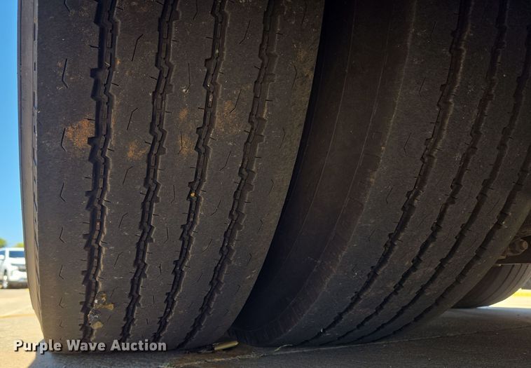 image for item EU3604 2005 Van Hool C2045 coach bus