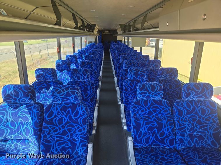 image for item EU3605 2005 Van Hool C2045 coach bus