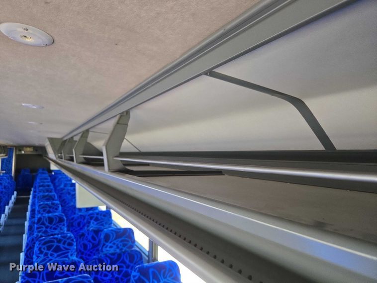 image for item EU3605 2005 Van Hool C2045 coach bus