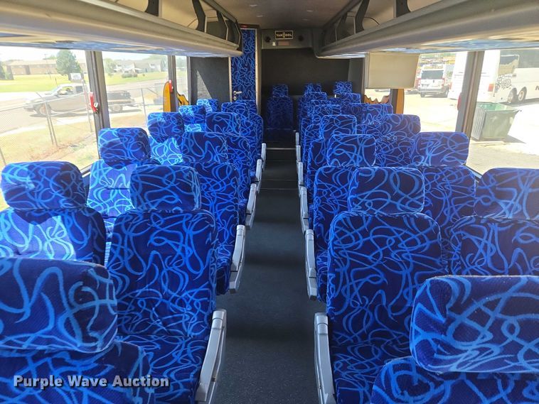 image for item EU3605 2005 Van Hool C2045 coach bus