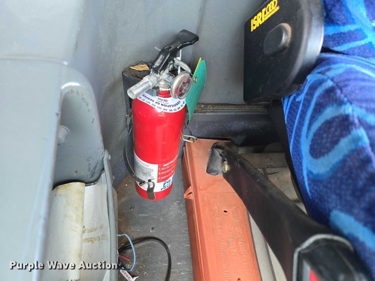 image for item EU3605 2005 Van Hool C2045 coach bus