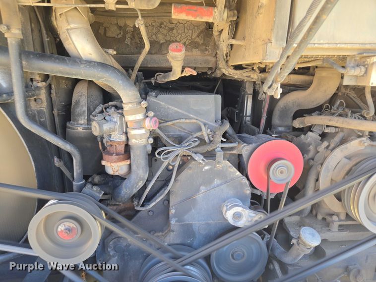 image for item EU3605 2005 Van Hool C2045 coach bus