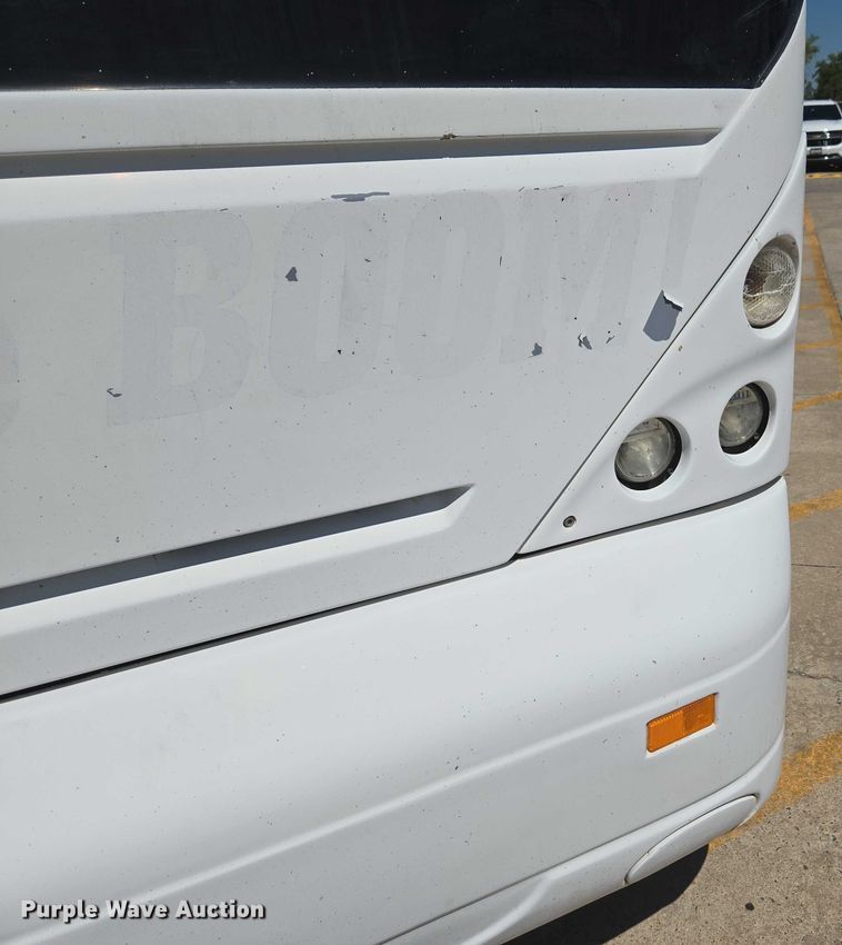 image for item EU3606 2005 Van Hool C2045 coach bus