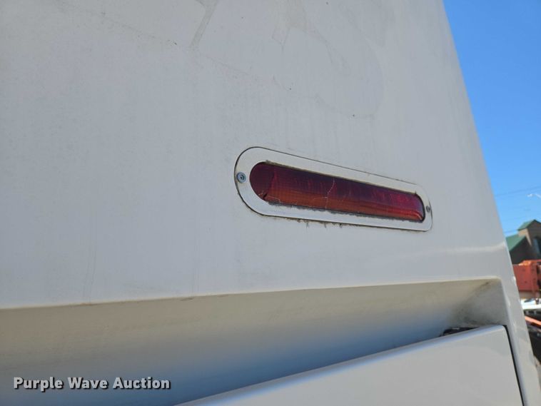 image for item EU3606 2005 Van Hool C2045 coach bus