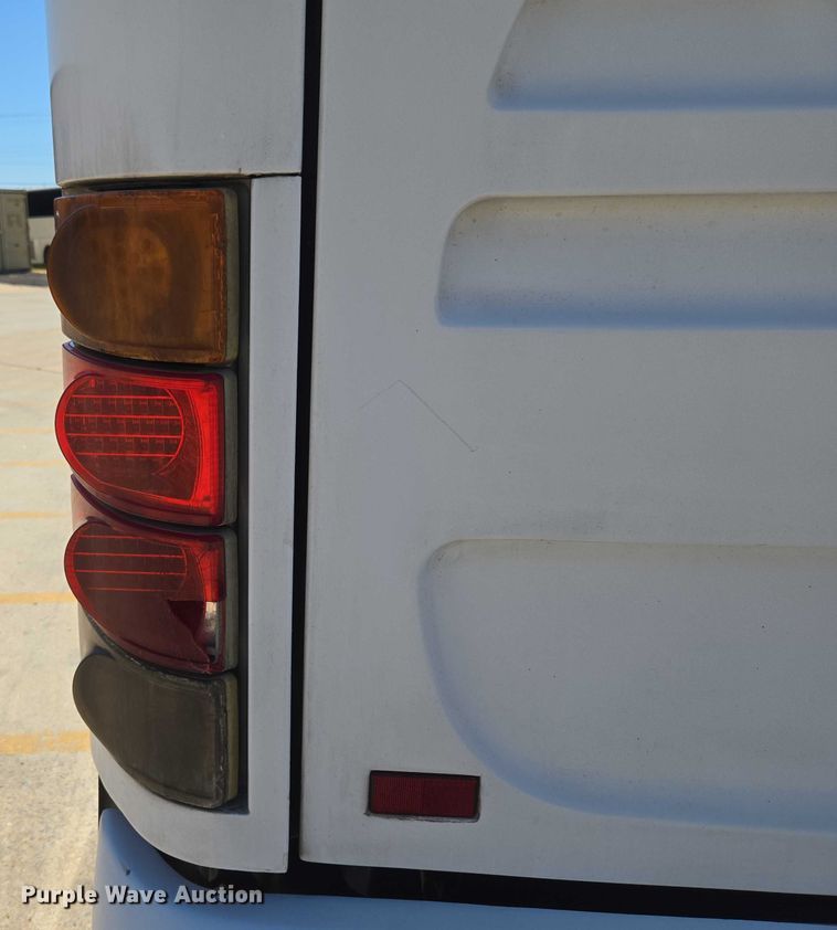 image for item EU3606 2005 Van Hool C2045 coach bus