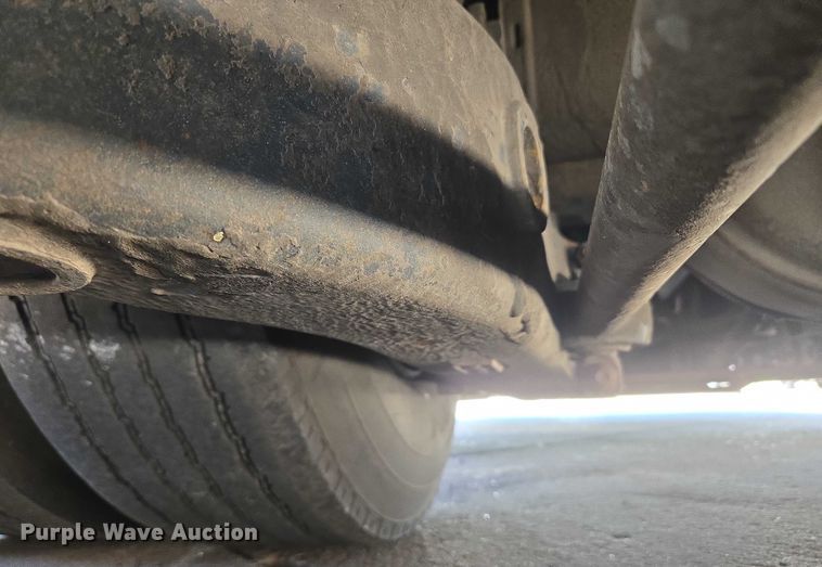 image for item EU3606 2005 Van Hool C2045 coach bus