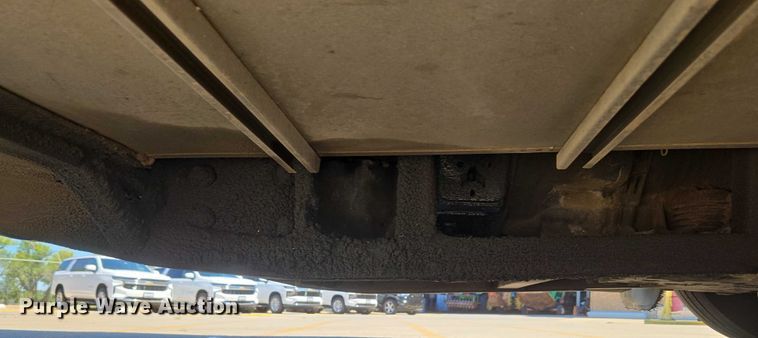 image for item EU3606 2005 Van Hool C2045 coach bus