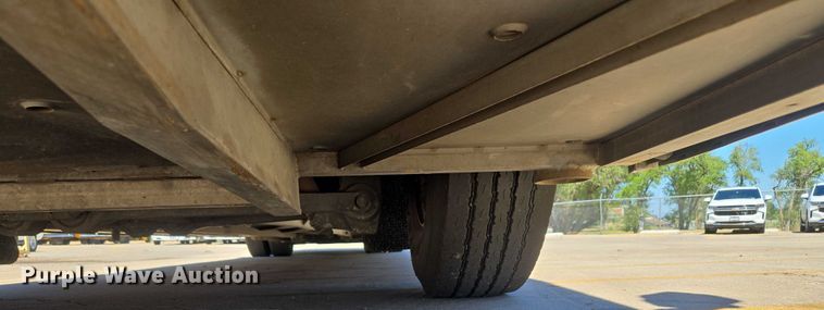 image for item EU3606 2005 Van Hool C2045 coach bus