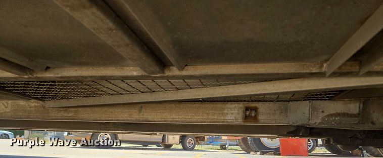 image for item EU3606 2005 Van Hool C2045 coach bus