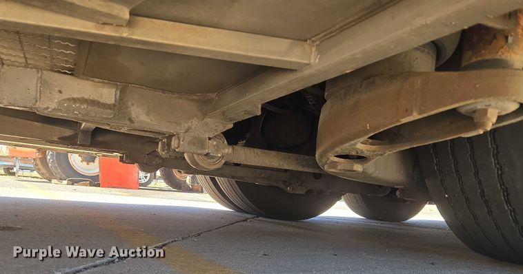 image for item EU3606 2005 Van Hool C2045 coach bus