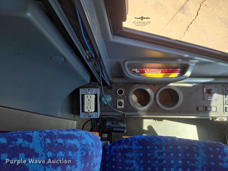 image for item EU3606 2005 Van Hool C2045 coach bus