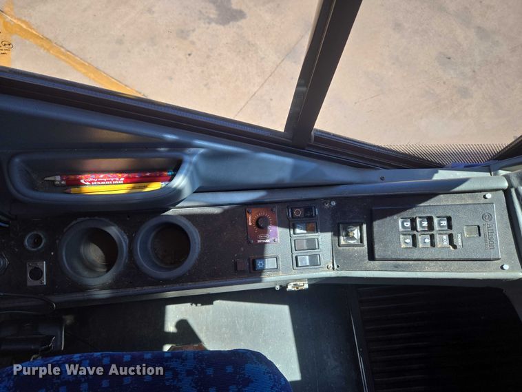 image for item EU3606 2005 Van Hool C2045 coach bus