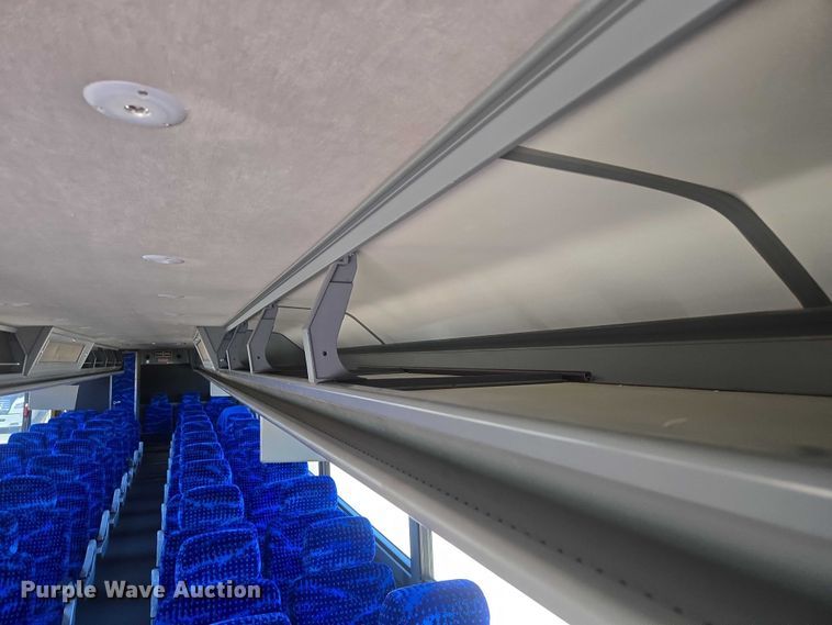 image for item EU3606 2005 Van Hool C2045 coach bus