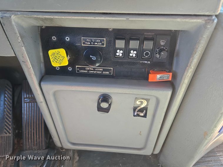 image for item EU3606 2005 Van Hool C2045 coach bus