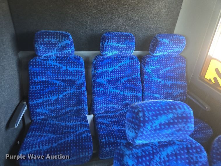 image for item EU3606 2005 Van Hool C2045 coach bus